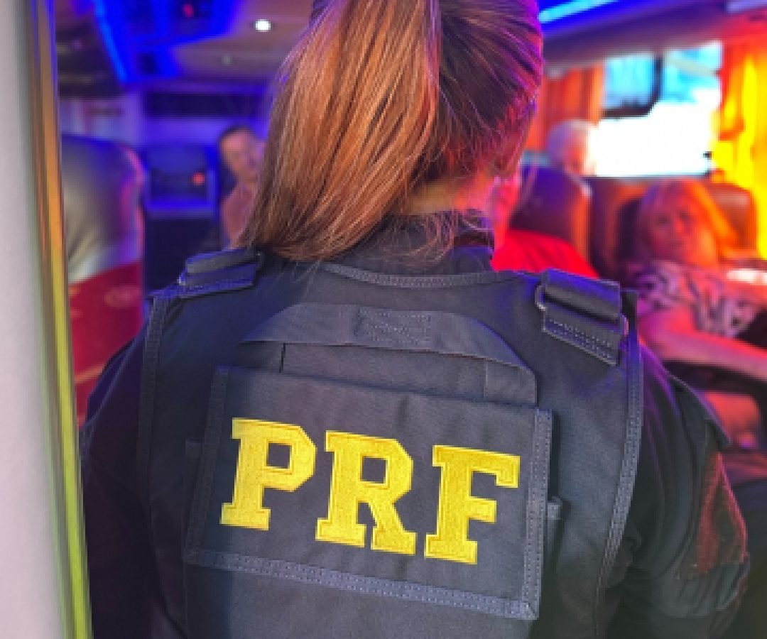 Polícia Rodoviária Federal realiza Operação Rosas de Aço em Cascavel