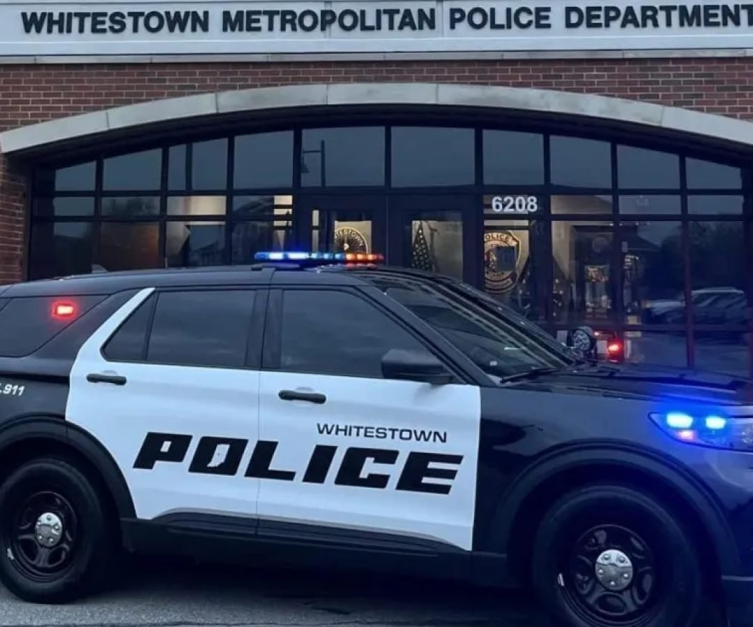 policia-whitestown-e1762567763230.jpeg
