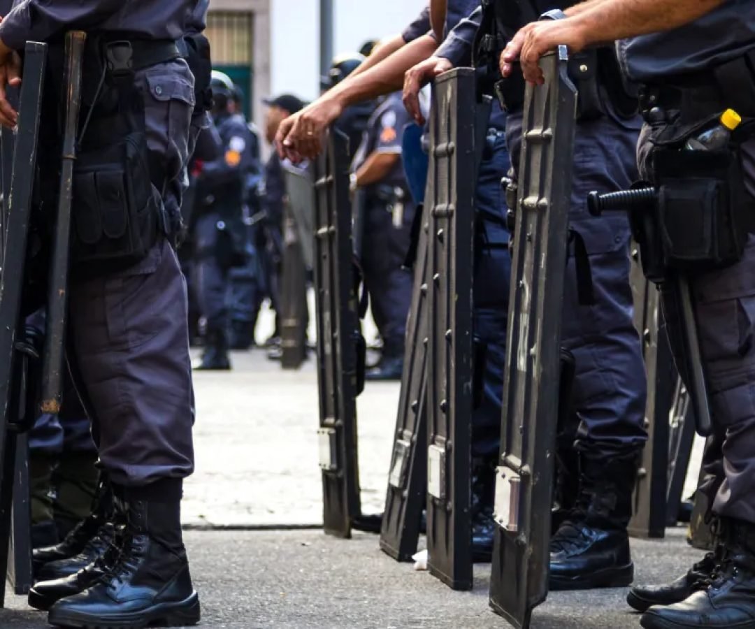 policiais.jpg