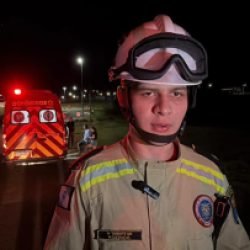 Populares auxiliaram motorista vítima de capotamento, diz tenente dos bombeiros