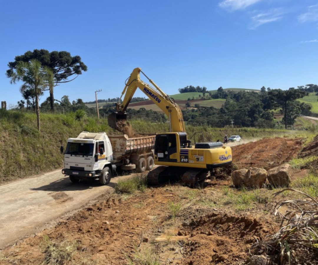 Obra de pavimentação de rodovia entre Imbaú e Reserva tem serviços iniciados