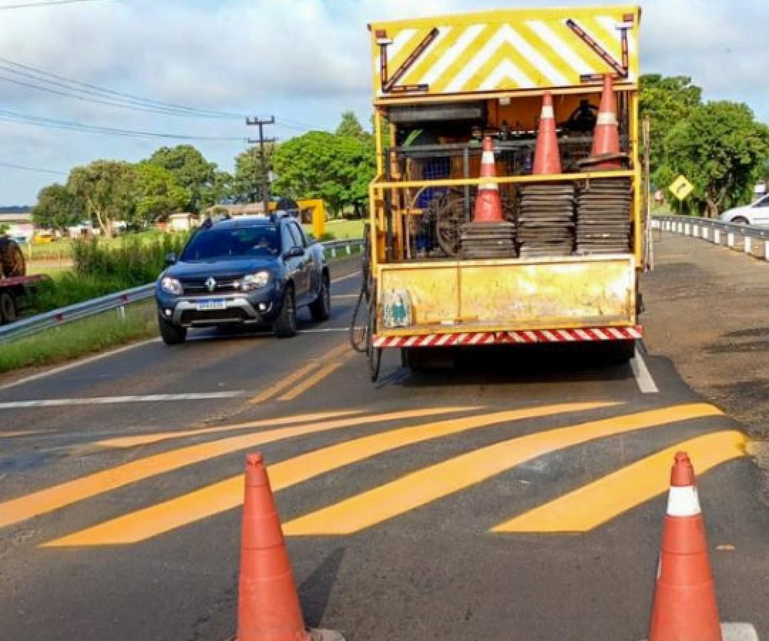 PR-170 em Guarapuava recebe serviços de conservação de novo programa do DER/PR