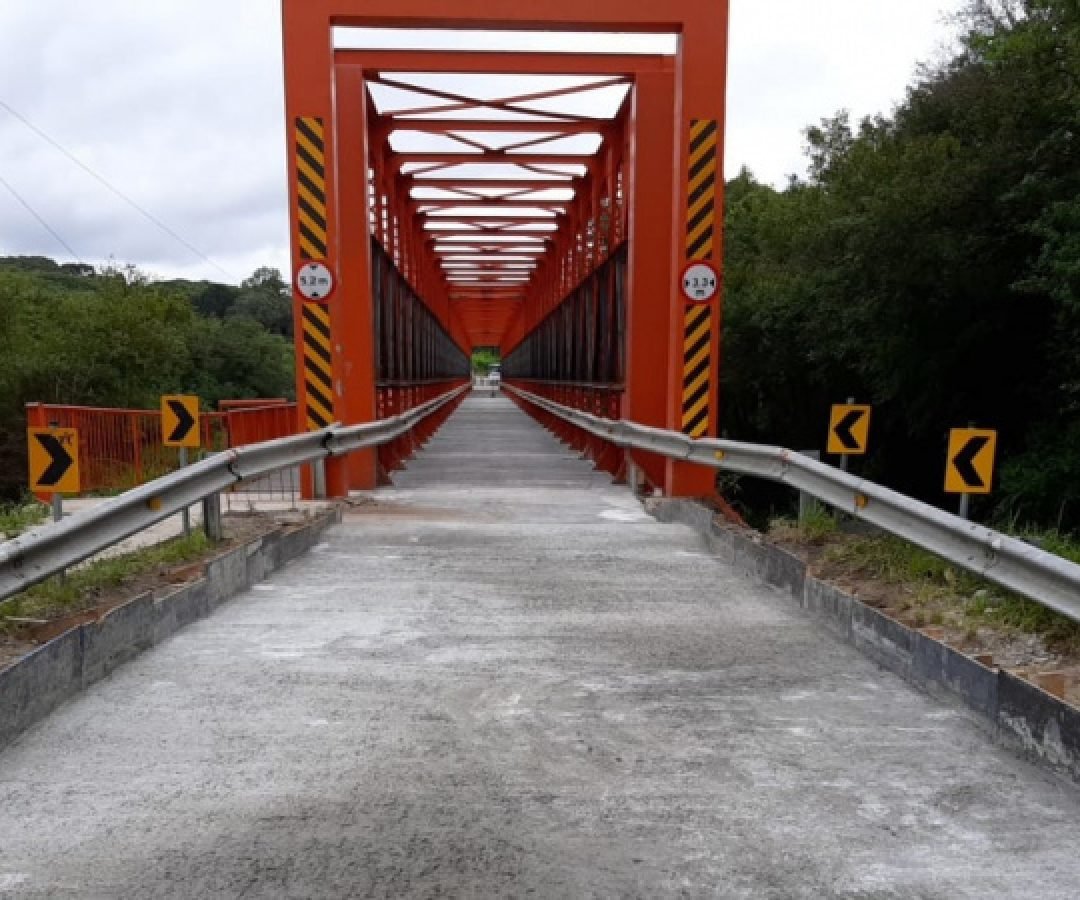 Ponte do Rio da Várzea continua interditada no período noturno até sexta-feira