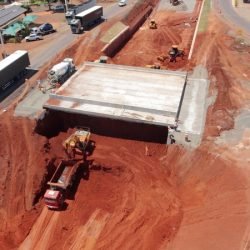 Obra do novo viaduto de Lerroville na PR-445 em Londrina está na fase final