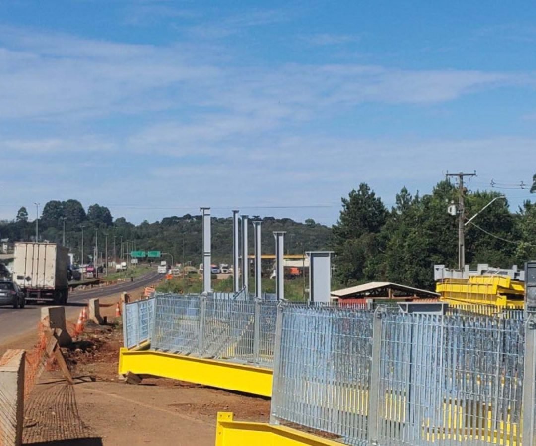 PRC-466 terá interdição de 30 minutos na próxima semana para obra de nova passarela