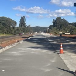 Obras de duplicação em concreto da PRC-466 entre Turvo e Palmeirinha ultrapassam 45%