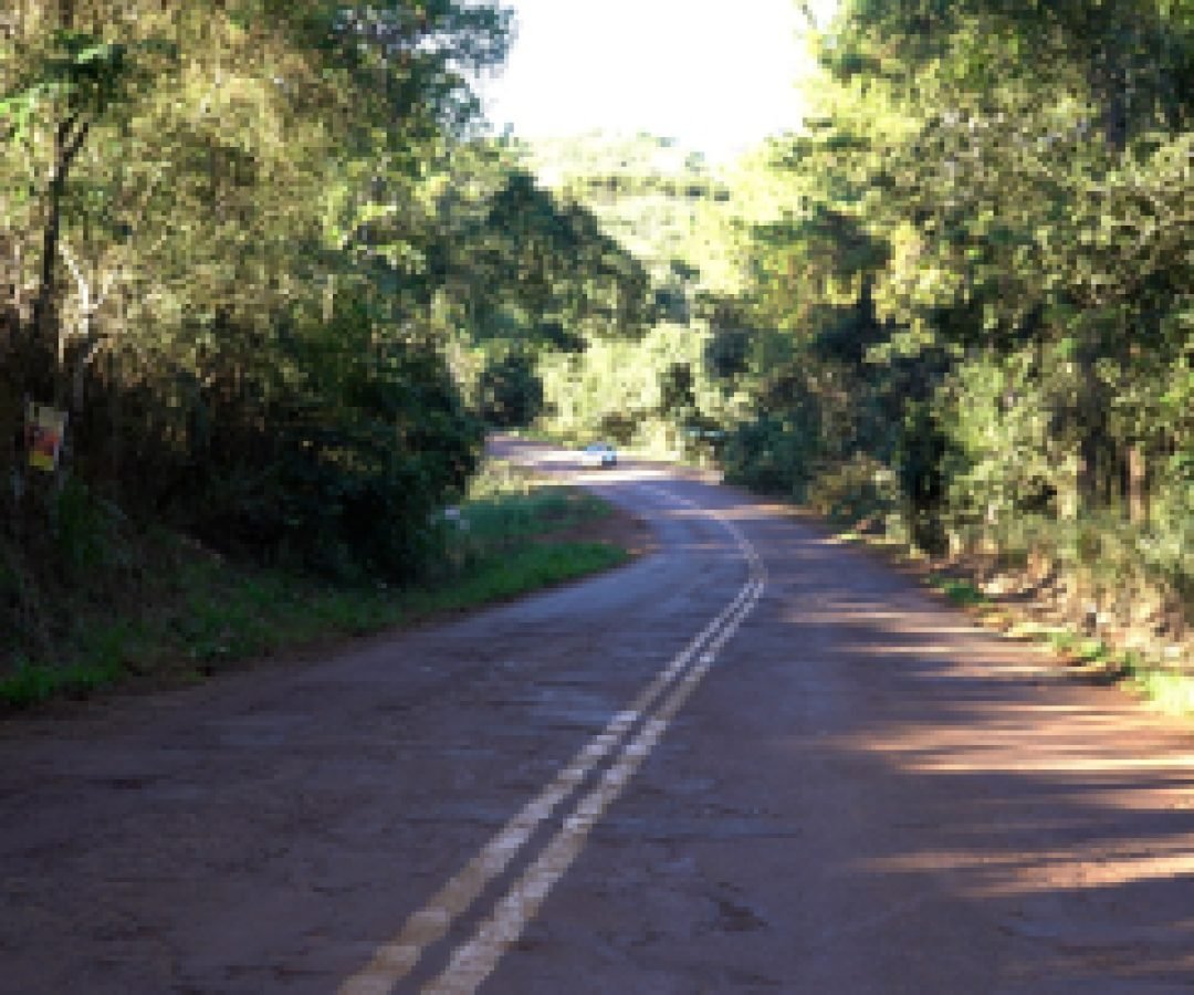 Prefeitura licita obra e garante recape da Estrada Jacob Munhak em Cascavel