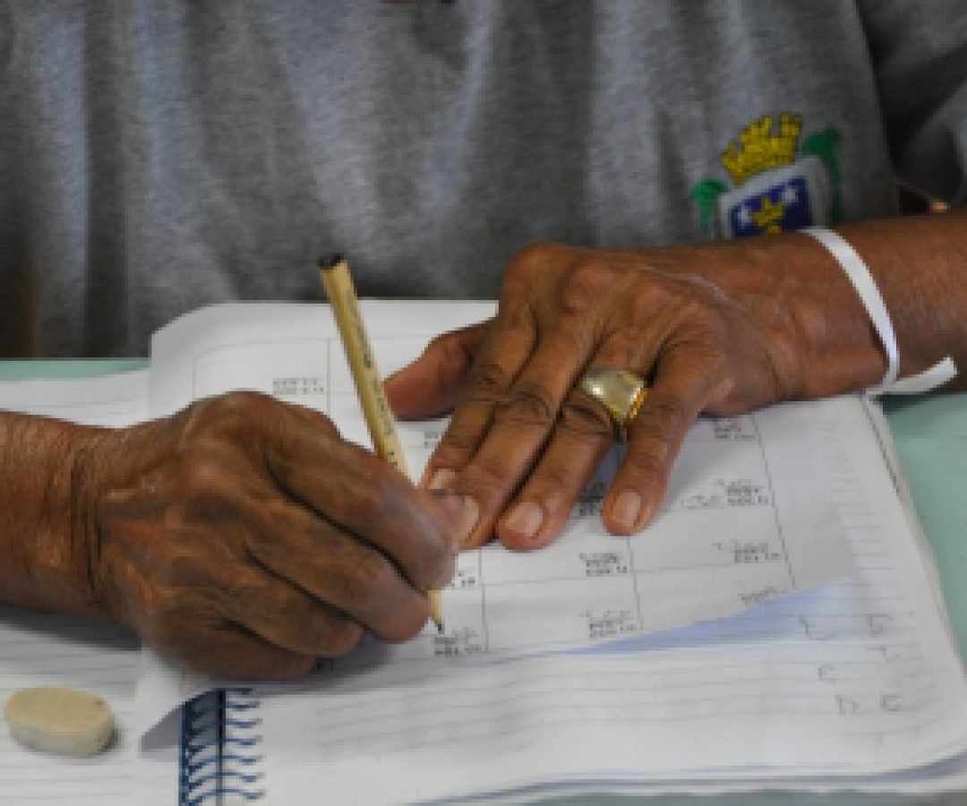 Prefeitura segue com matrículas abertas para quem deseja retomar os estudos