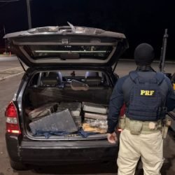 PRF apreende 150 quilos de maconha na BR-277 e prende homem em Santa Terezinha de Itaipu