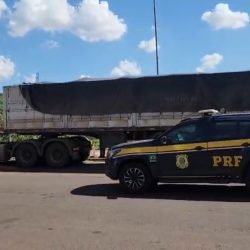 PRF recupera carreta e prende homem por receptação na BR-163, em Guaíra