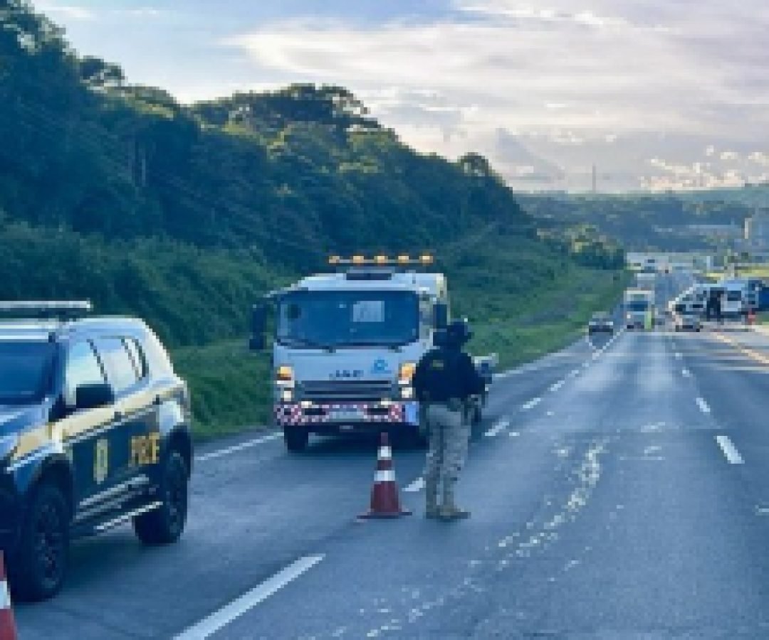 PRF registra redução de 53% nas mortes na Operação Natal 2025 no Paraná