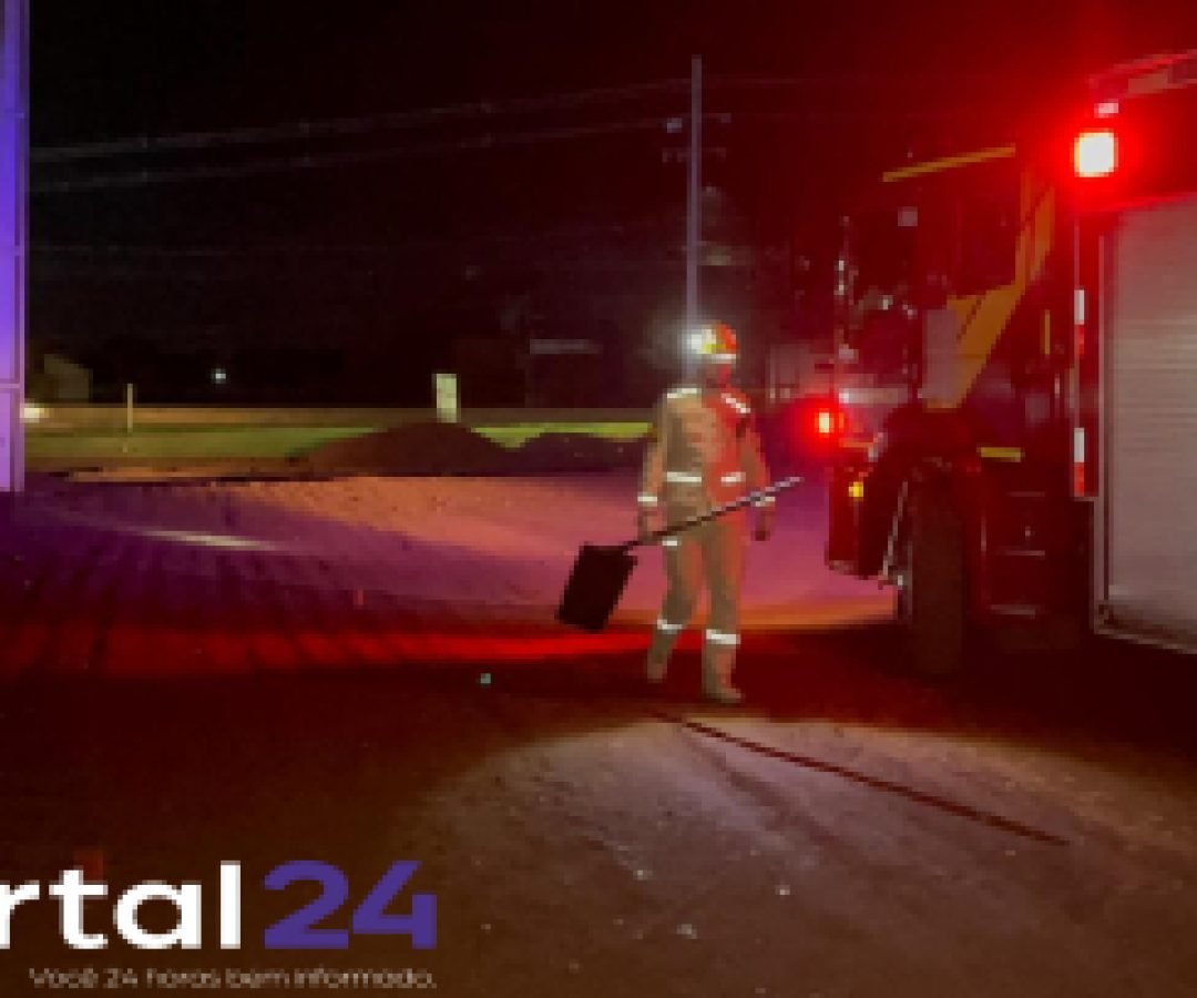 Princípio de incêndio em área de mata mobiliza bombeiros às margens da BR-277, em Cascavel