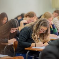 Unespar promove no domingo o Vestibular Especial para cursos incorporados do Uniuv 