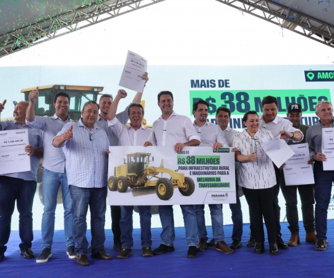 Estado anuncia R$ 38 milhões em máquinas para estradas rurais da região Centro-Sul