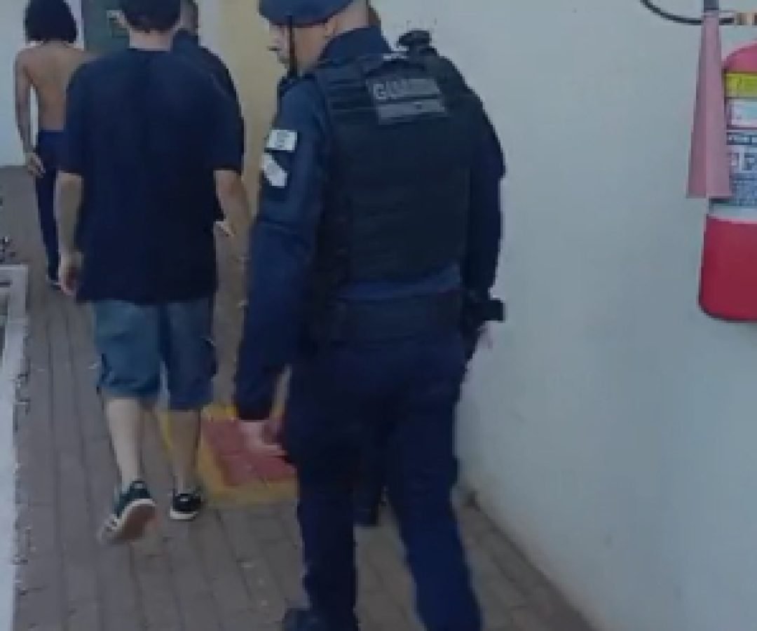 Quatro são detidos com drogas no Parque Verde