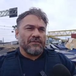 "Tráfego está sendo desviado para a marginal", diz PRF