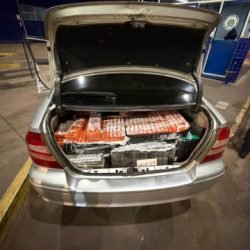 Receita Federal apreende quase 381 quilos de maconha na Ponte da Amizade, em Foz do Iguaçu