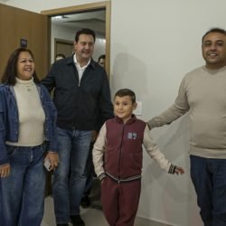Ratinho Junior inaugura residencial com 320 unidades em Londrina, no Norte do Estado