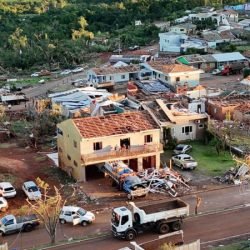 Engenheiros já mapearam 80% das casas danificadas por tornado em Rio Bonito do Iguaçu