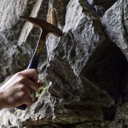 Paraná movimentou R$ 215,2 milhões em exploração de recursos minerais em 2025