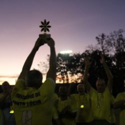 Santa Lúcia conquista o título do Futebol Suíço 50+ no Paraná Bom de Bola; confira os finalistas deste domingo