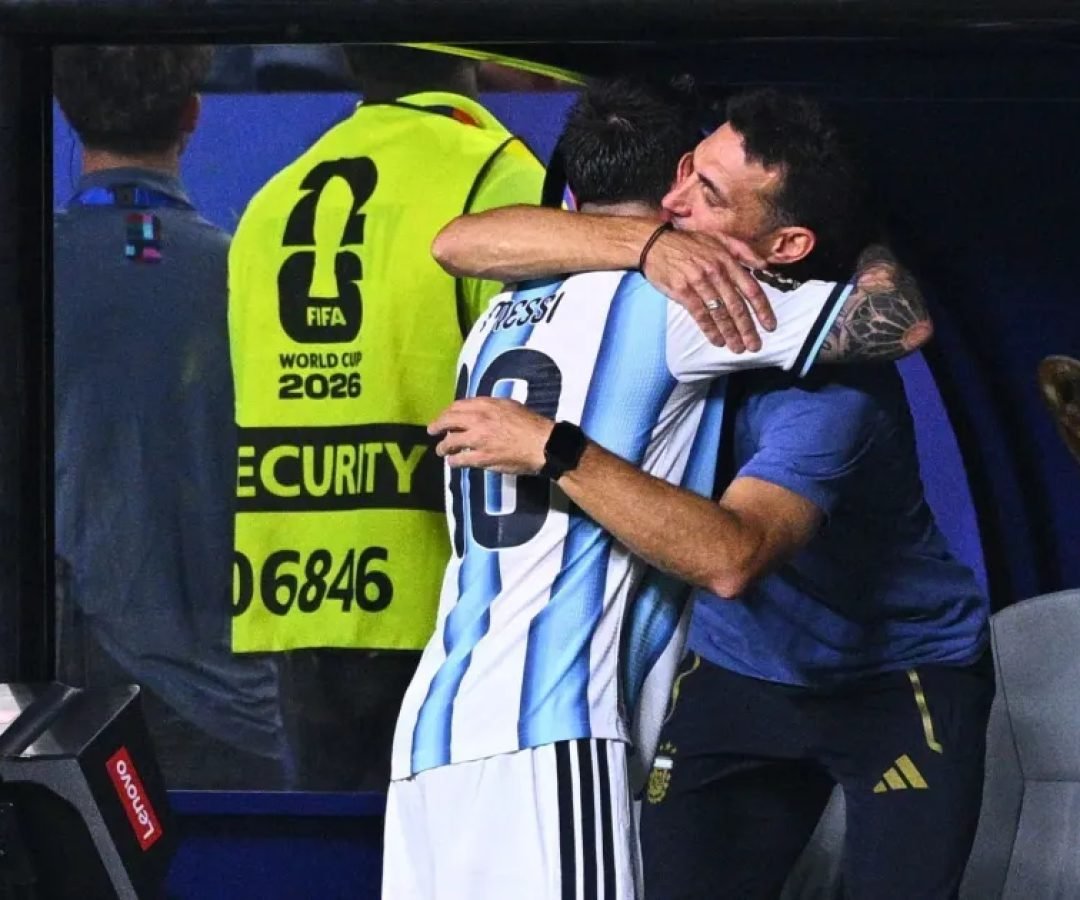 scaloni-messi-argentina-e1781694142769.jpg