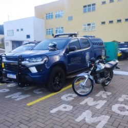 Sem CNH, jovem é detido pela GM no Santo Onofre