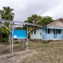 Copel instala energia solar para moradores de ilhas no Litoral do Paraná