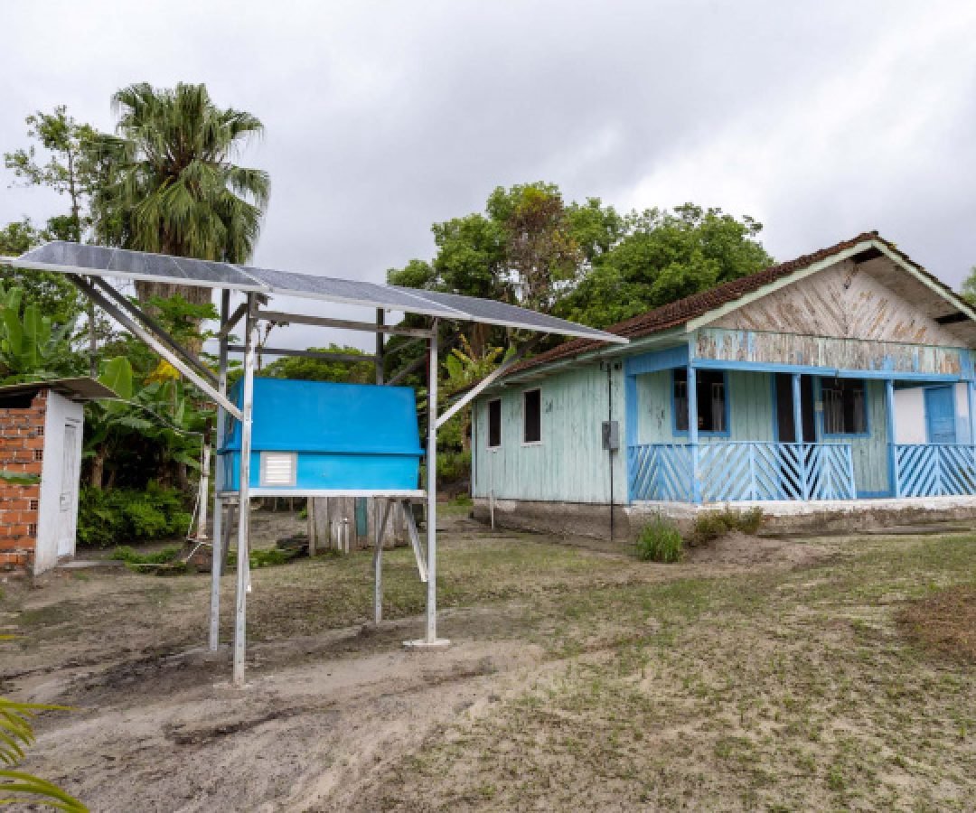 Copel instala energia solar para moradores de ilhas no Litoral do Paraná