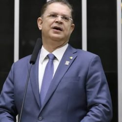 sostenes-cavalcante.jpg