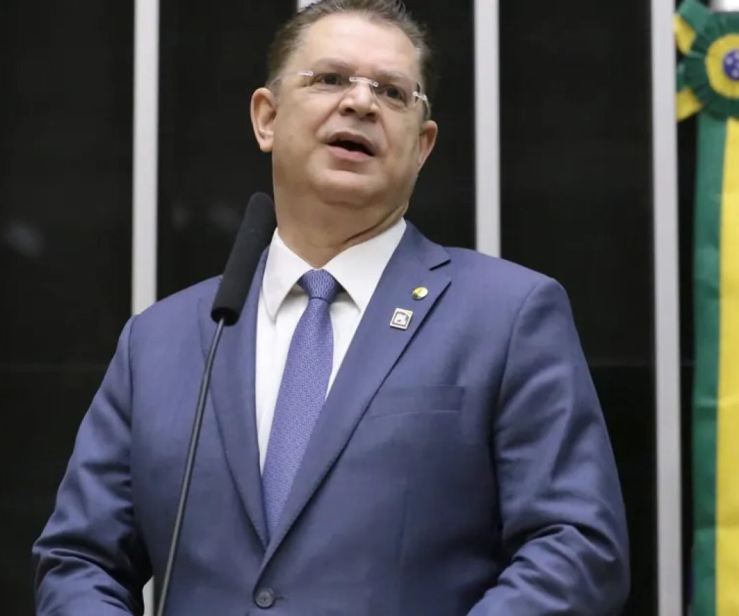 sostenes-cavalcante.jpg