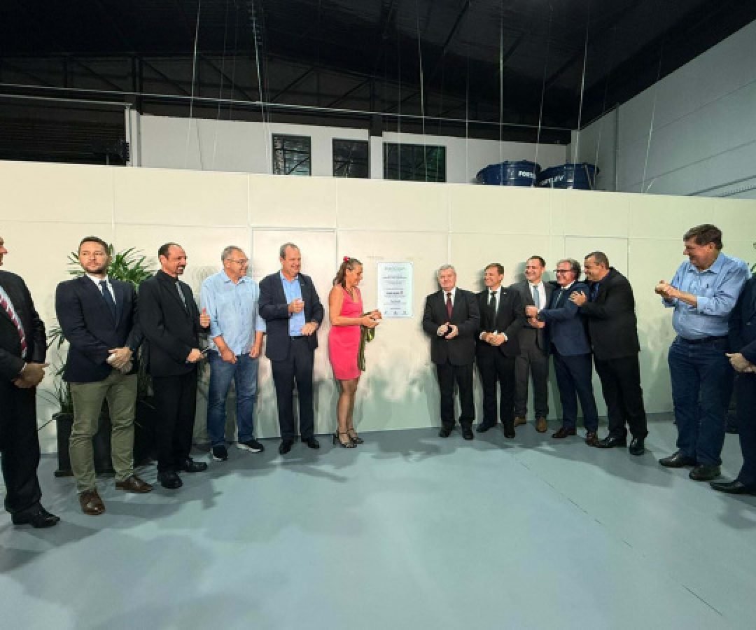 Paraná sedia 1ª fábrica do País de tecnologia húngara que protege plantas de fungos e bactérias