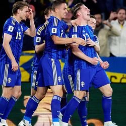 suecia-celebra-na-repescagem.jpeg-e1774640290687.jpg