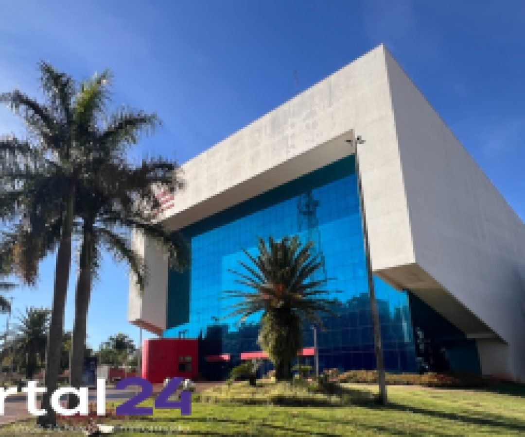 Teatro Municipal celebra 11 anos com lançamento de festivais em Cascavel