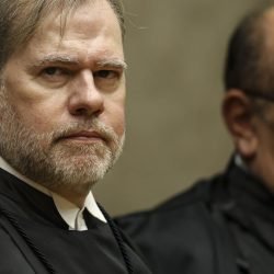 Toffoli se declara suspeito para julgar prisão de Vorcaro