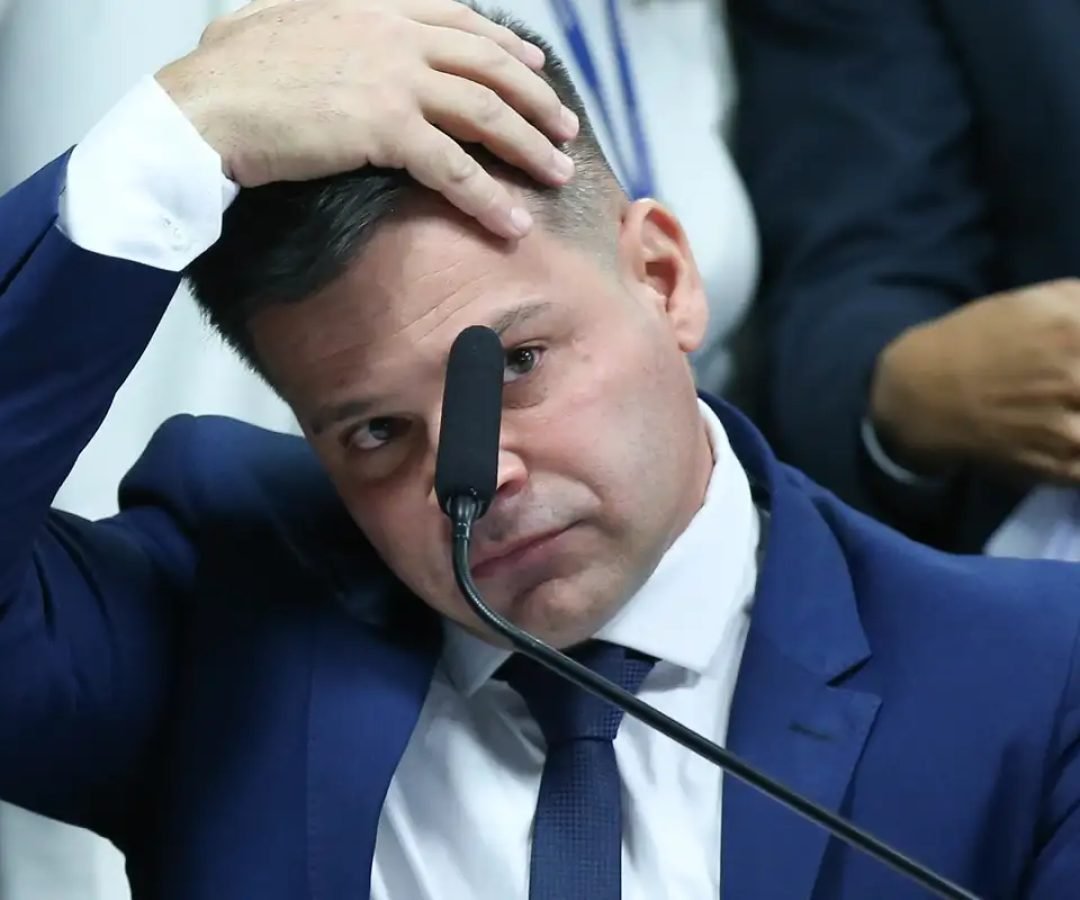 Tornozeleira de Silvinei ficou sem sinal na madrugada de Natal, diz PF