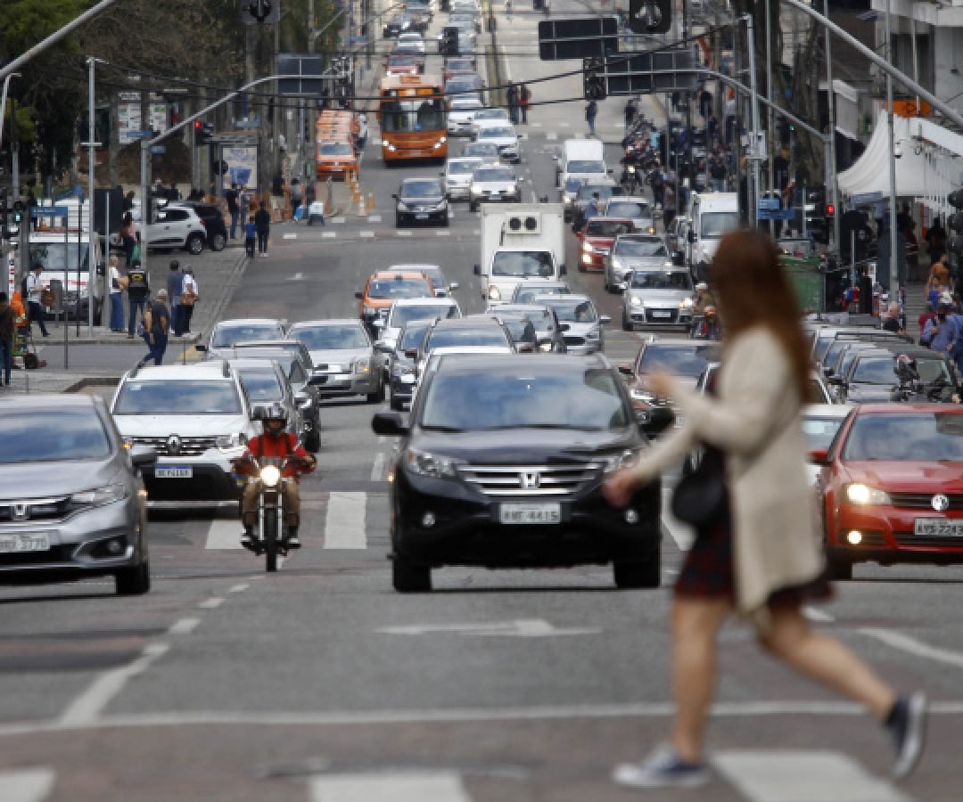 Mais de 22 mil condutores do Paraná já renovaram a CNH de forma automática e gratuita