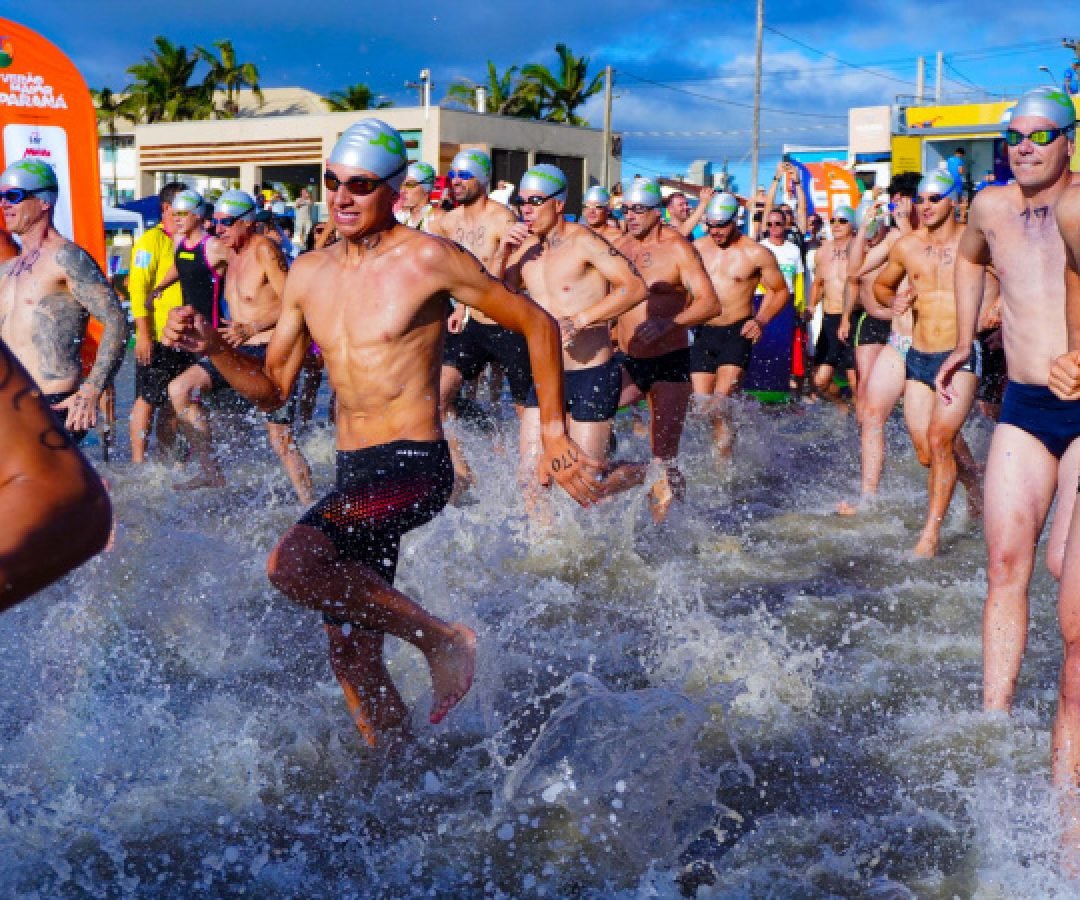Travessia de Guaratuba encerra programação da semana com recorde de participação