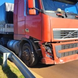 Três ficam feridas em acidente na BR-277