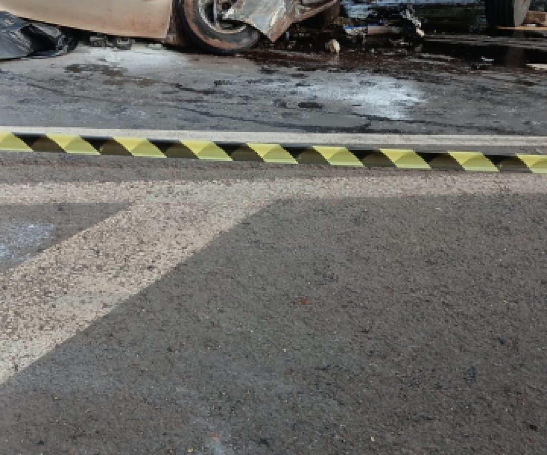 Três morrem em grave acidente na BR-277