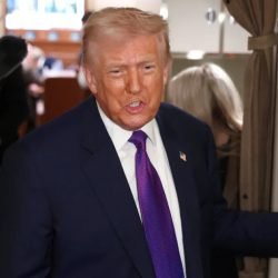 trump-air-force-one-e1771539006537.jpg