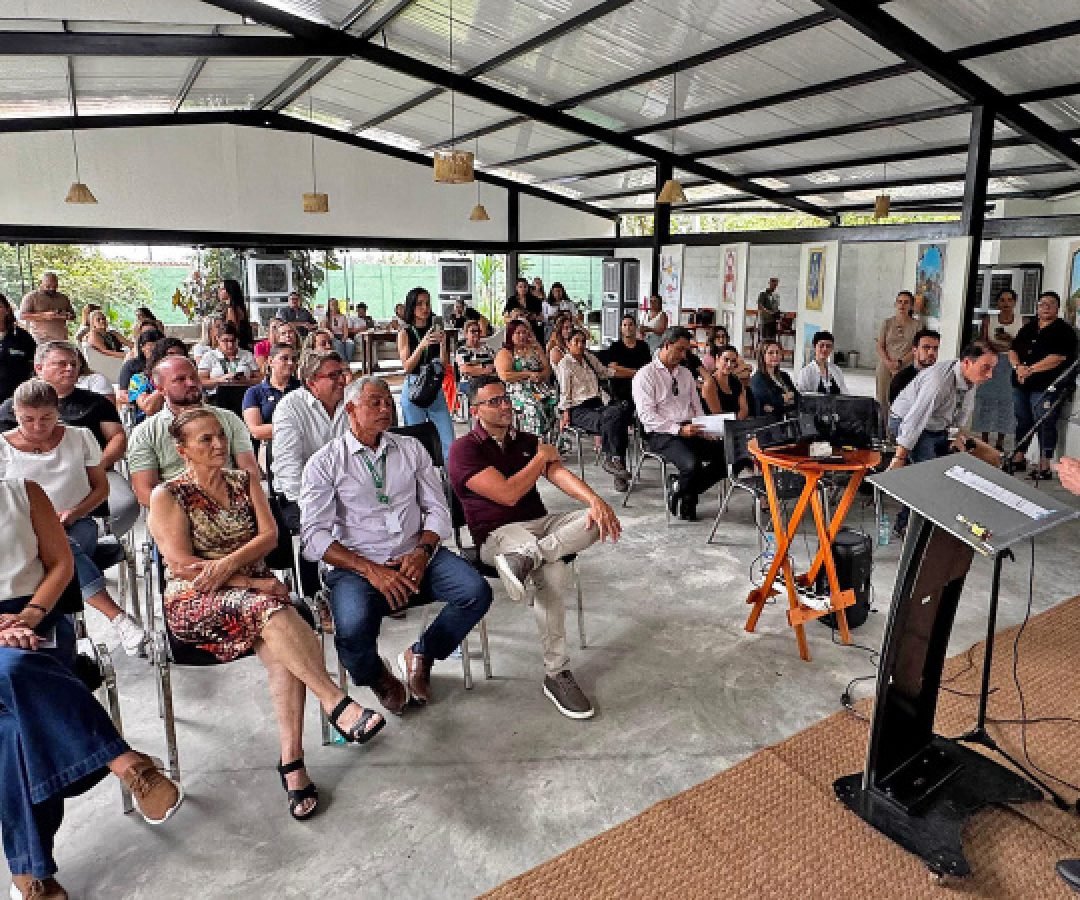 Programa do Estado: Paranaguá é a 1ª cidade a aderir ao Turismo na Escola