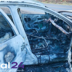 Veículo é totalmente consumido pelo fogo na PRC-158 em Chopinzinho