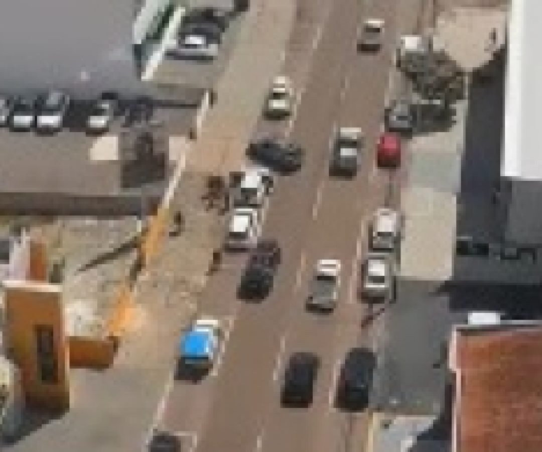 Veja imagens do Falcão interceptando suspeito de tentativa de homicídio