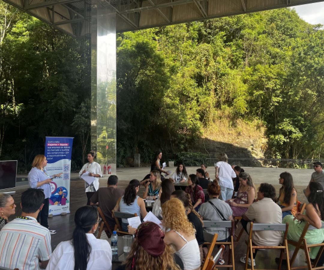 Empresas que atuam no Parque Jaime Lerner recebem selo do Programa Viajantes + Seguras