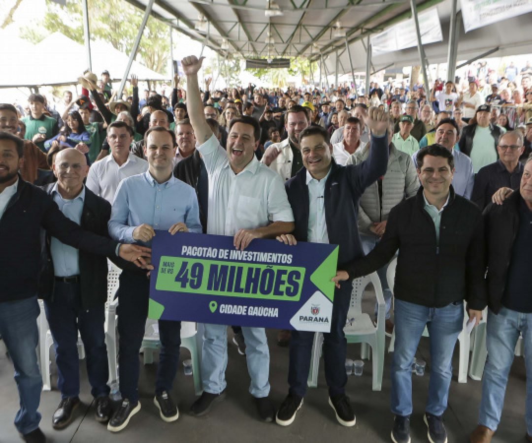 Em Cidade Gaúcha, Estado investe R$ 22,1 milhões para pavimentar maior vila rural do Paraná