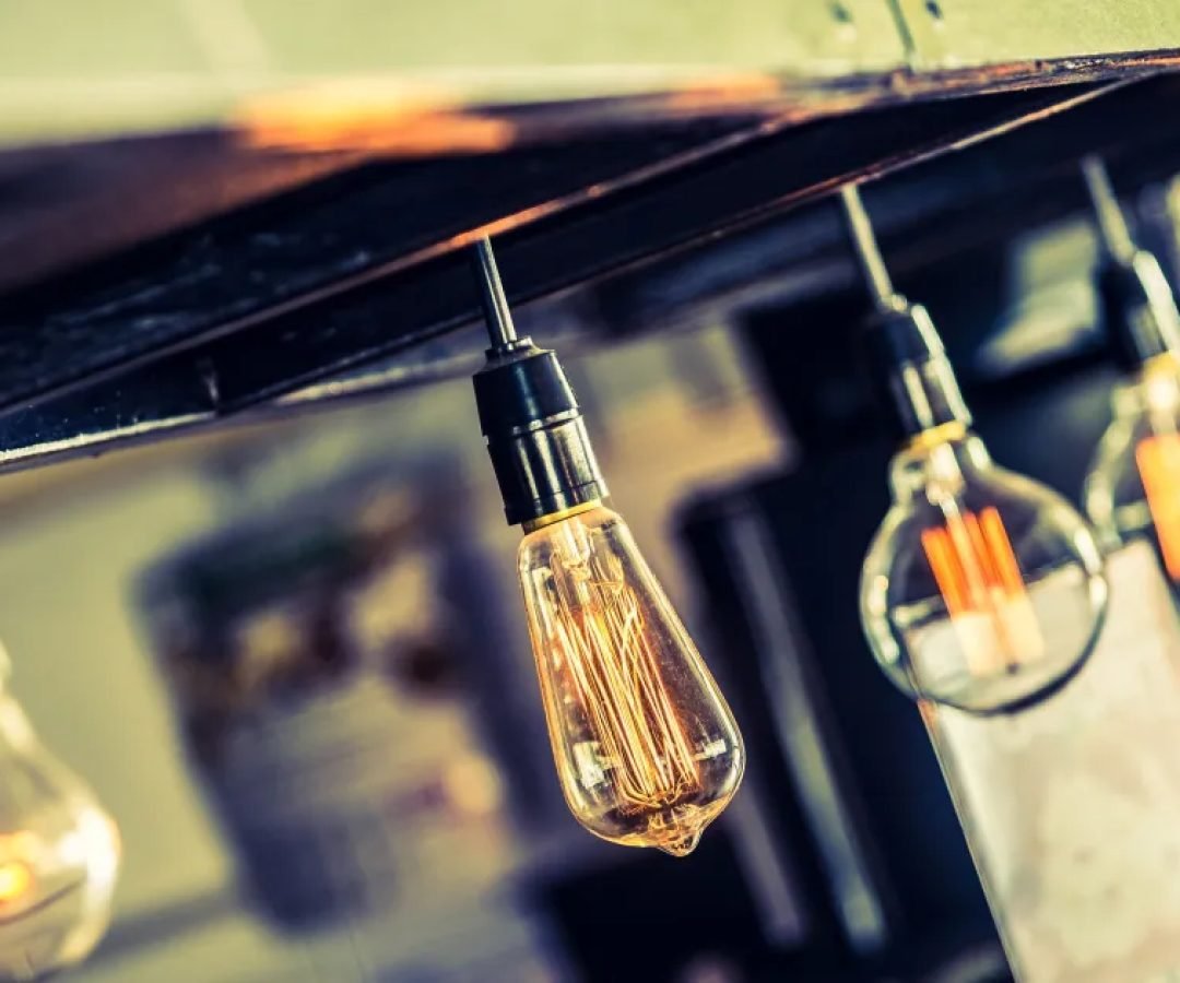 vintage-light-lamp_213cdd.jpg