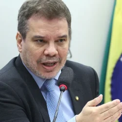 wellington-cesar-lima-e-silva-ministro-justica-comissao-relacoes-exteriores-cre-camara-dos-deputados.webp