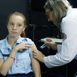 Governo do Paraná reforça campanha de vacinação contra gripe nas escolas estaduais