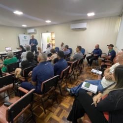 Adapar participa de encontro da Câmara Técnica da Sericicultura e reforça apoio ao setor